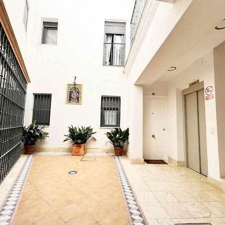 Apartament Aym Places Buen Viaje Parking Incluido Sewilla Zewnętrze zdjęcie
